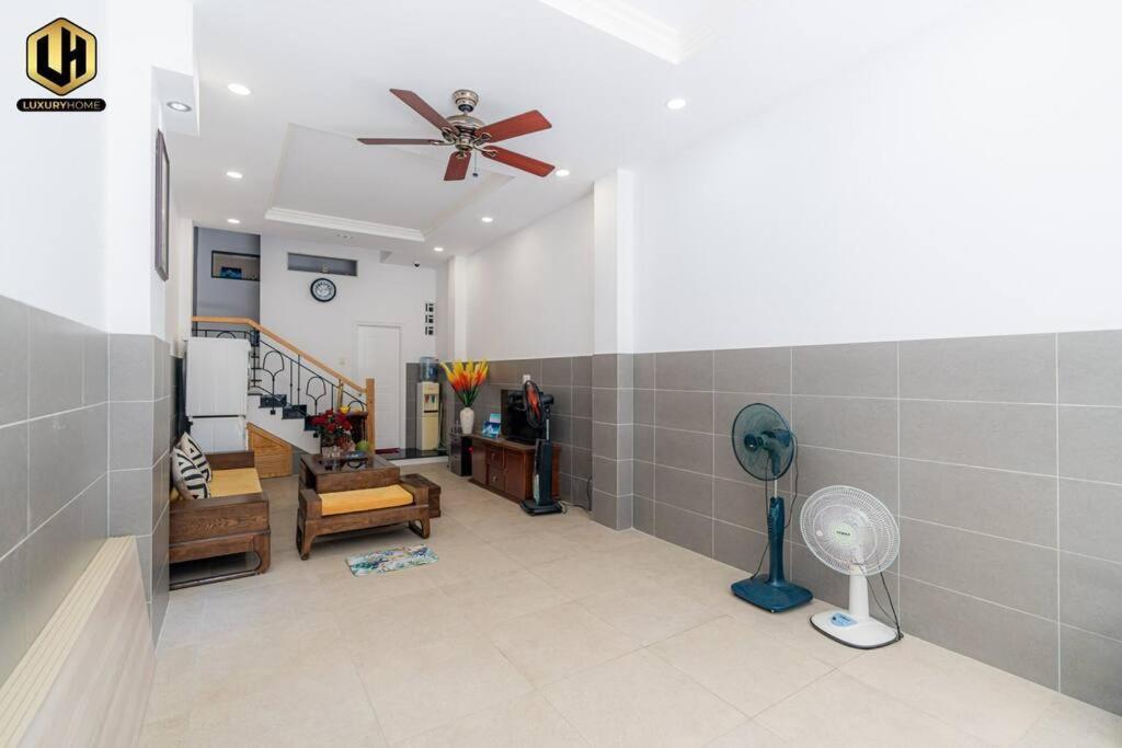 Căn hộ Luxury Sai Gon 2 *